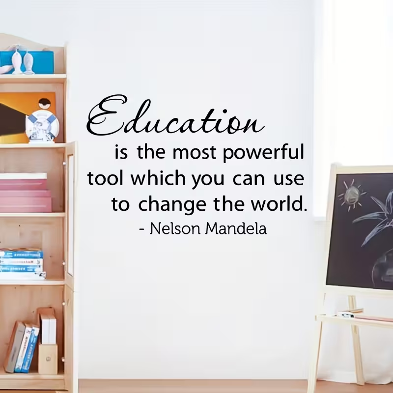 A Wall Sticker Featuring a Fam - Power Tools World reseña y precio
